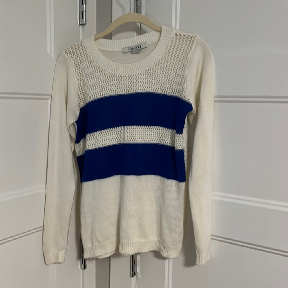 White with blue stripes light sweater in size small